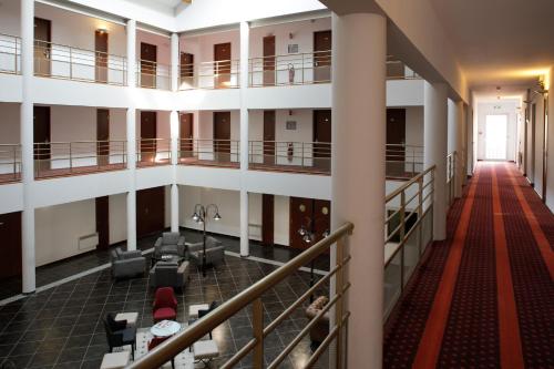 L'EPI HOTEL