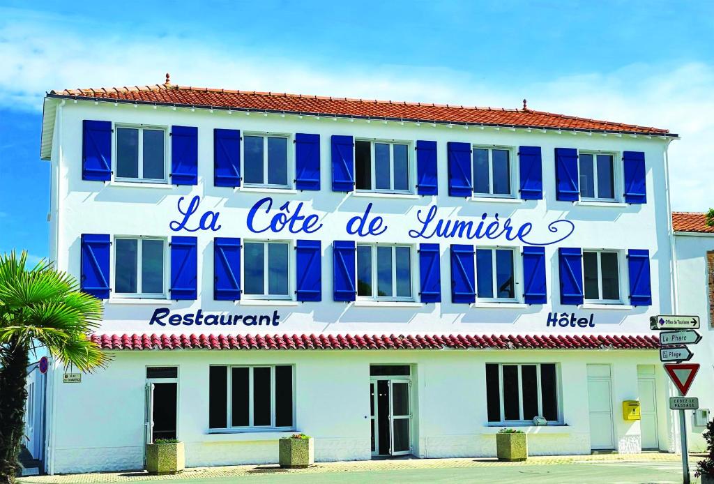 Hôtel La Côte de Lumière 34 rue du Commerce 85360 La Tranche-sur-Mer