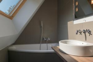 La Ferme Blanche, The Originals Relais (Relais du Silence)
