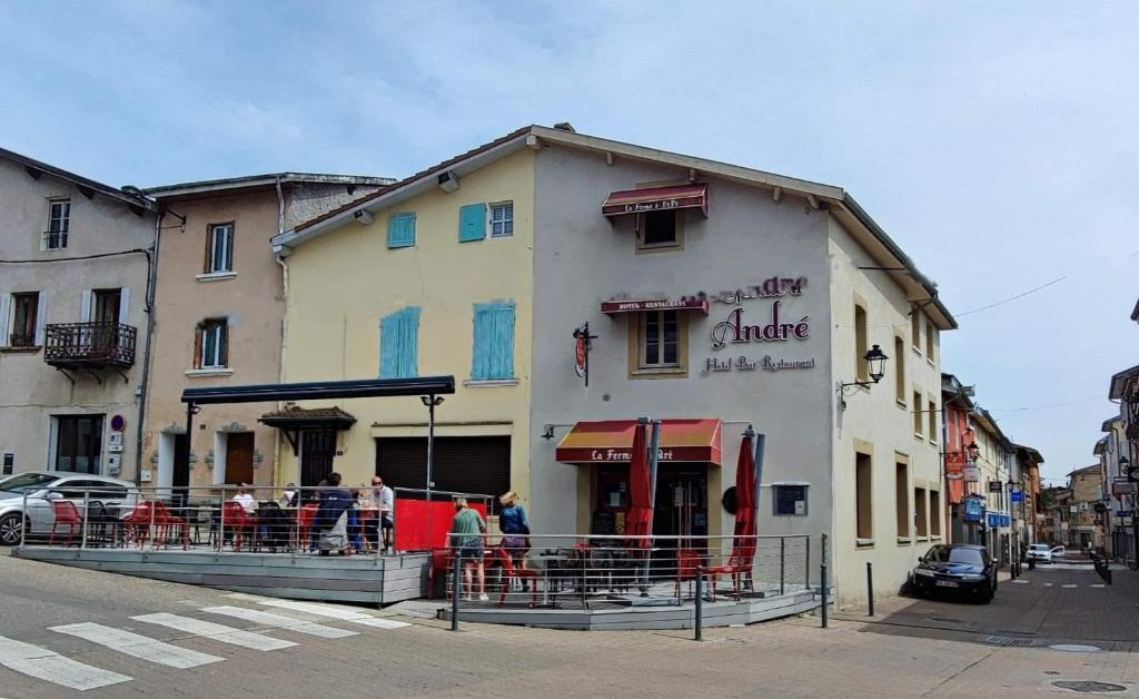 Hôtel LA FERME D'ANDRE 2 MTE DE L'HOTEL DE VILLE 38440 Saint-Jean-de-Bournay