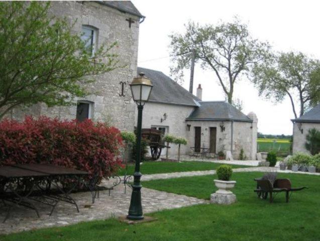 Hôtel La Ferme des 3 Maillets RN 152 41500 Avaray