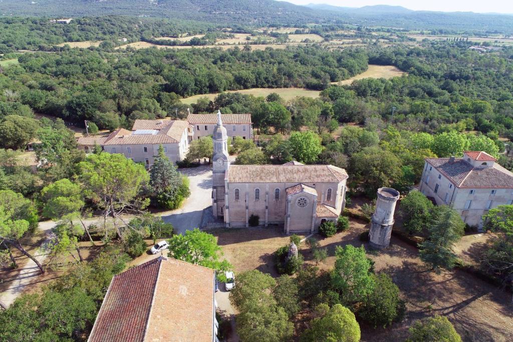 Hôtel La Gardiolle - Montfort lieu dit notre dame de la gardiolle 30170 Conqueyrac