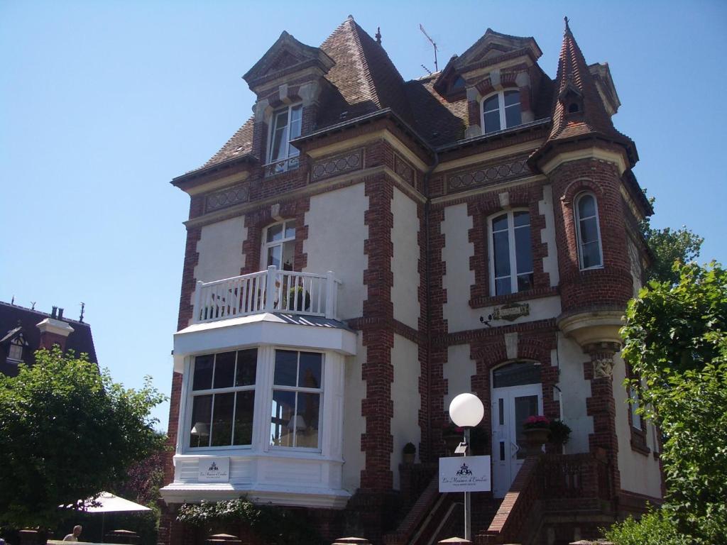 Hôtel La Maison d'Emilie 25 avenue des Alliés 14510 Houlgate