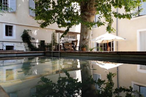 La Maison Sur La Sorgue - Esprit de France