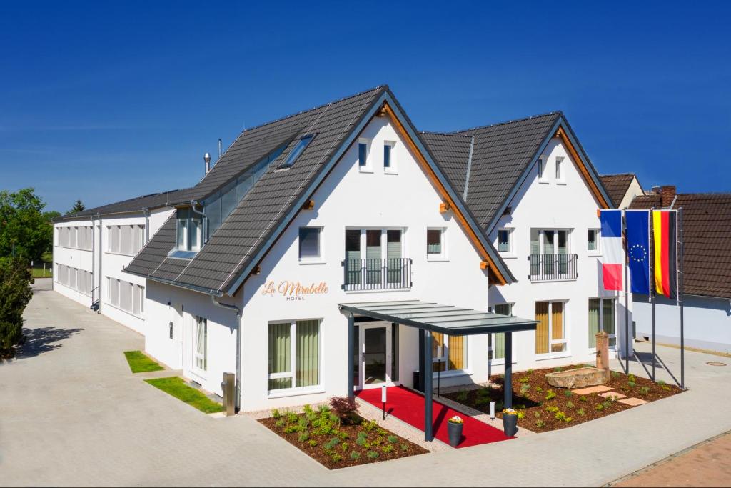 Hôtel Hotel La Mirabelle Kirchstraße 15, 79365 Rheinhausen