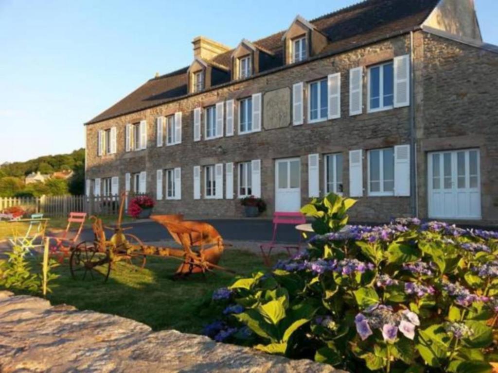 Hôtel La Roche du Marais Hameau Mesnil 50440 Omonville-la-Petite