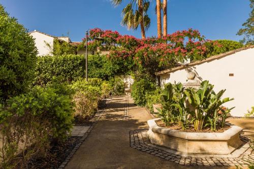 Hôtel La Tartane Saint-Tropez Saint-Tropez france