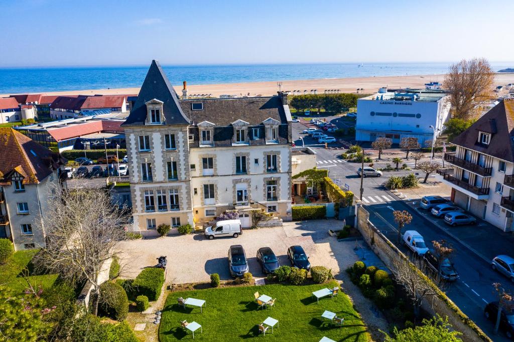Hôtel La Villa Andry 51 Avenue Andry 14150 Ouistreham