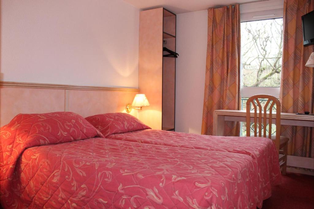 Laddu Gopal Hotel and Restaurant
