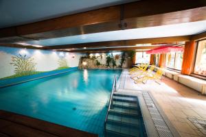 Hôtel Land-gut-Hotel Landgasthof Zum Schildhauer Chiemseestraße 3 83128 Halfing Bavière