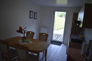 Hôtel Land-gut-Hotel Westerkrug Husumer Straße 26 24997 Wanderup Schleswig-Holstein
