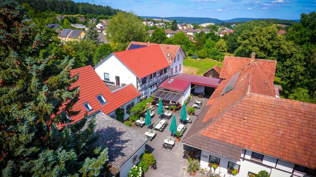 Maison d'hôtes Hotel- Landgasthof Baumhof-Tenne Baumhofstraße 147, 97828 Marktheidenfeld