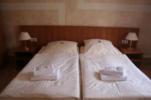 Hôtel Landgasthof Hotel Rebe Alzey Antoniterstrasse 47 55232 Alzey Rhénanie-Palatinat