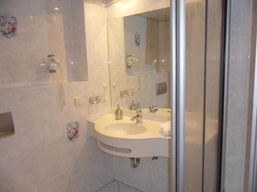 Landgasthof mit Gästezimmer Frohe Einkehr