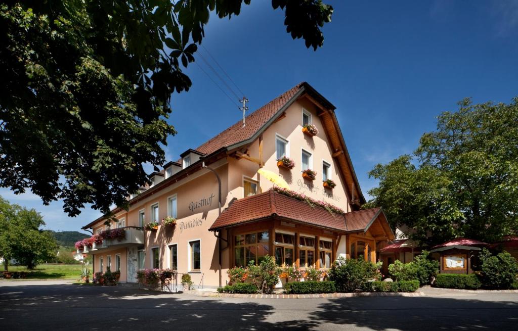 Landgasthof Paradies Kirchstrasse 8, 88699 Frickingen