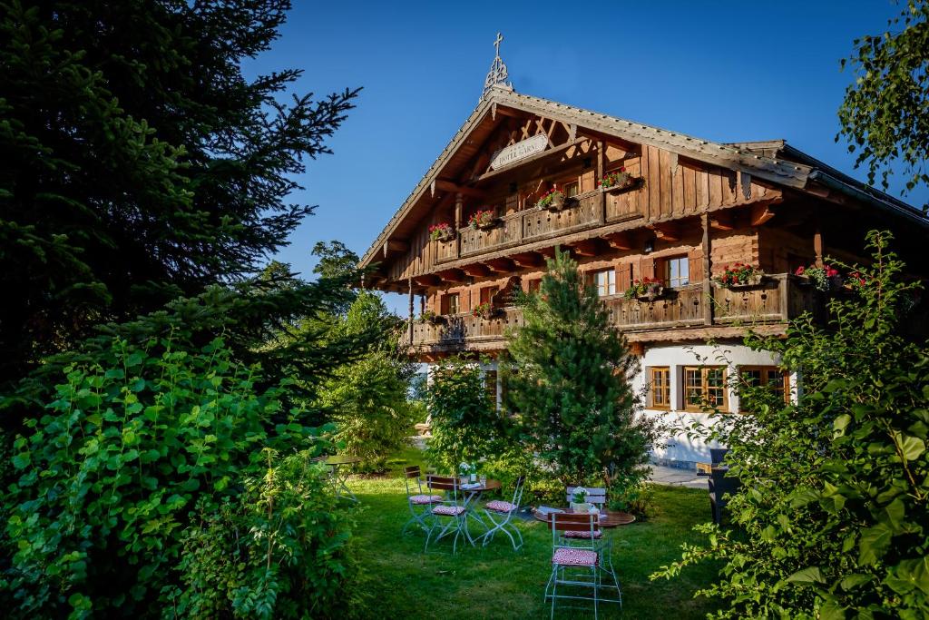 Landhaus Christl am See Sonnenfeldweg 11, 83707 Bad Wiessee