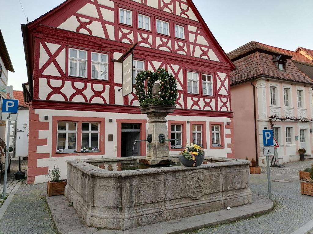 Hôtel Landhotel Alte Schmiede Karlsplatz 7 97357 Prichsenstadt