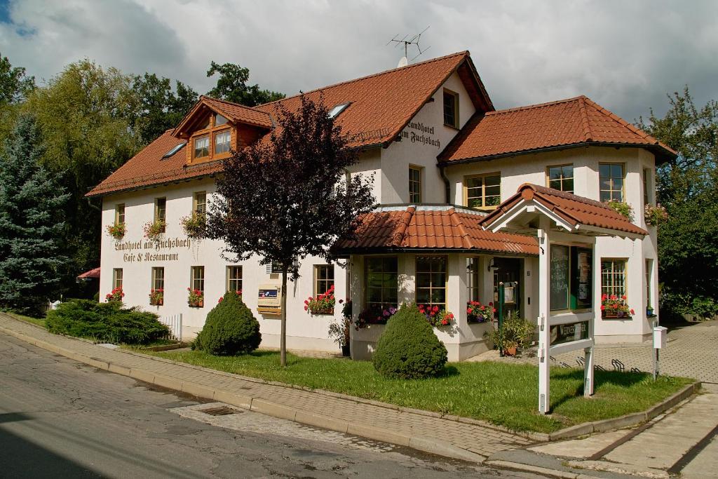 Landhotel am Fuchsbach Wolfersdorf Hauptstraße 37, 07980 Berga