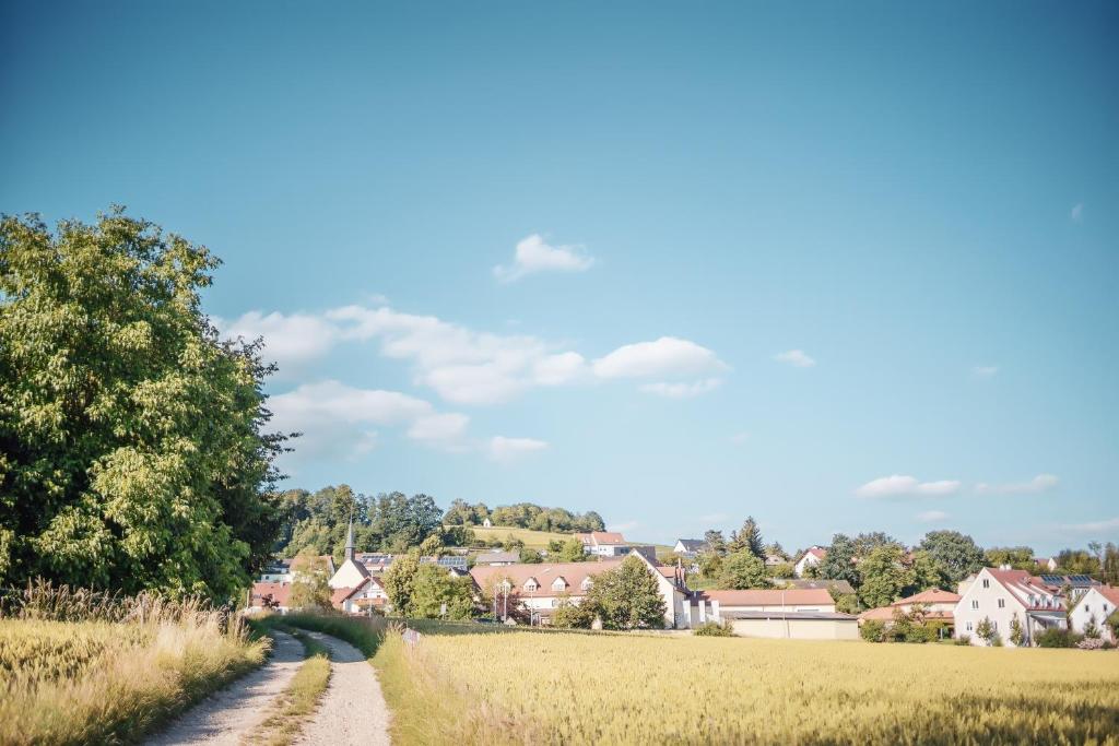 Landhotel Aschenbrenner 5 Schmiedgaß, 92272 Freudenberg