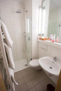 Hôtel Landhotel Battenheimer Hof Rheinstrasse 2 55294 Bodenheim Rhénanie-Palatinat