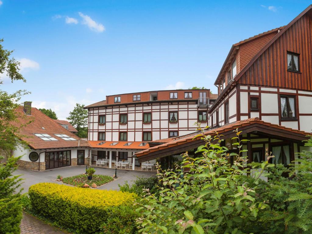 Landhotel Der Schwallenhof Brunnenstraße 34, 33014 Bad Driburg