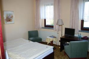 Landhotel Goldener Löwe mit Pension Am Taurastein