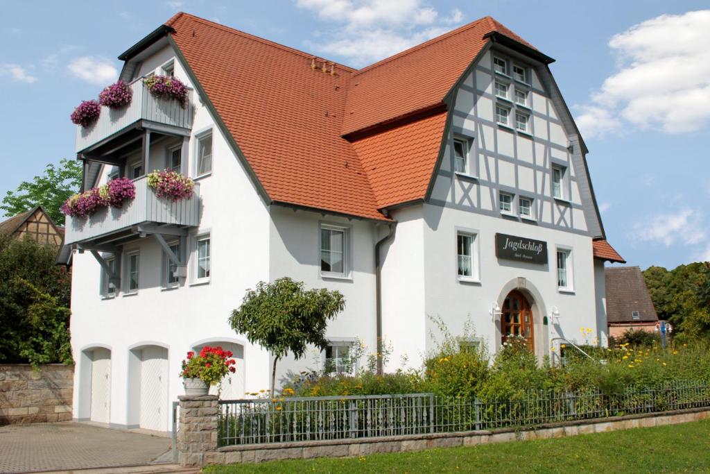 Hôtel Landhotel Jagdschloss Schloßbergstraße 3 91635 Windelsbach