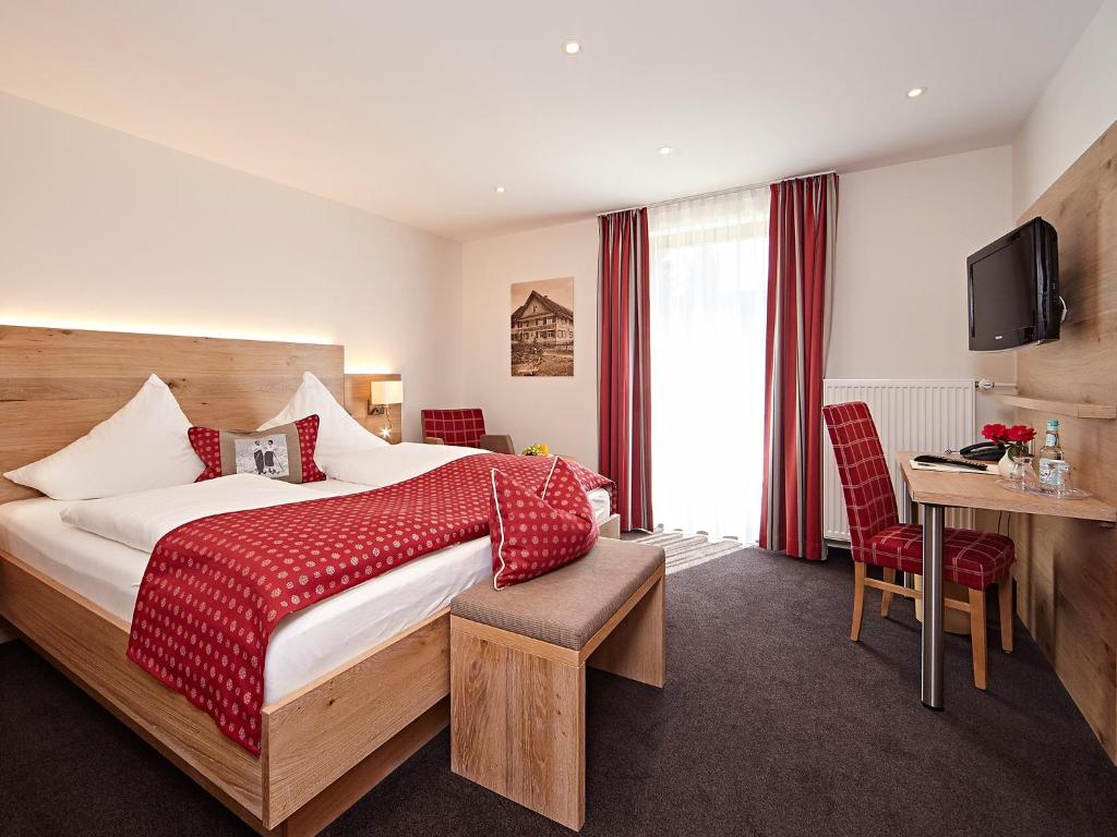 Landhotel Mohren Bodenseestraße 7, 88239 Schwarzenbach
