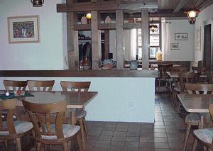 Hôtel Landhotel Niederthäler Hof Niederthäler Hof 55596 Schloßböckelheim Rhénanie-Palatinat