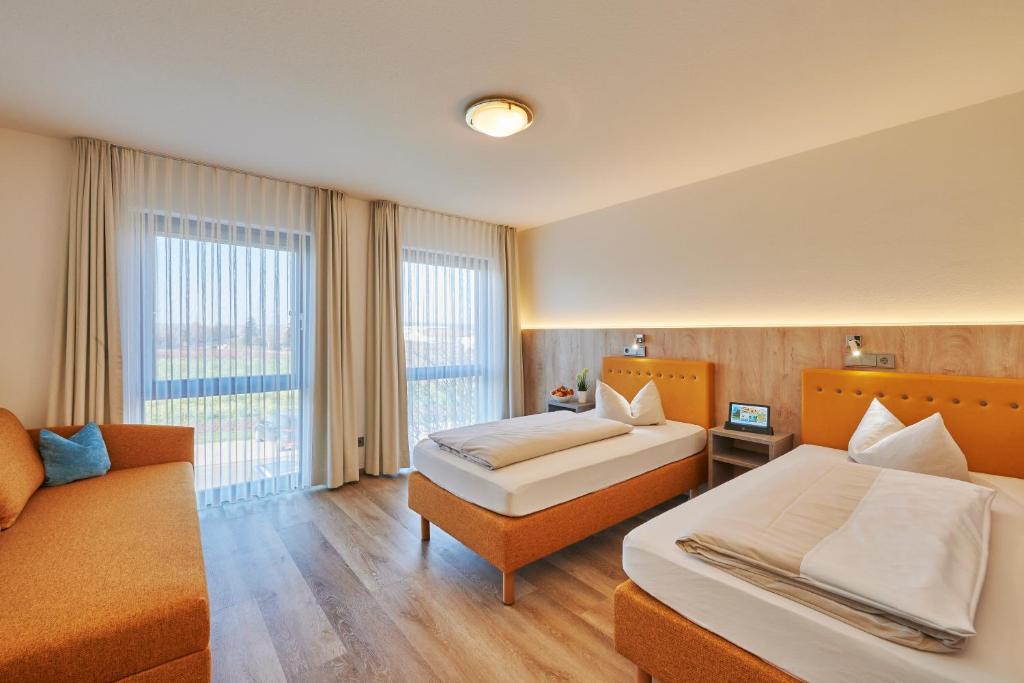 Landhotel Seerose Gräfenweg 13, 90579 Langenzenn