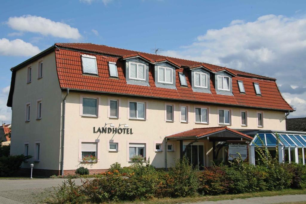 Landhotel Turnow Frankfurterstr. 22, 03185 Turnow