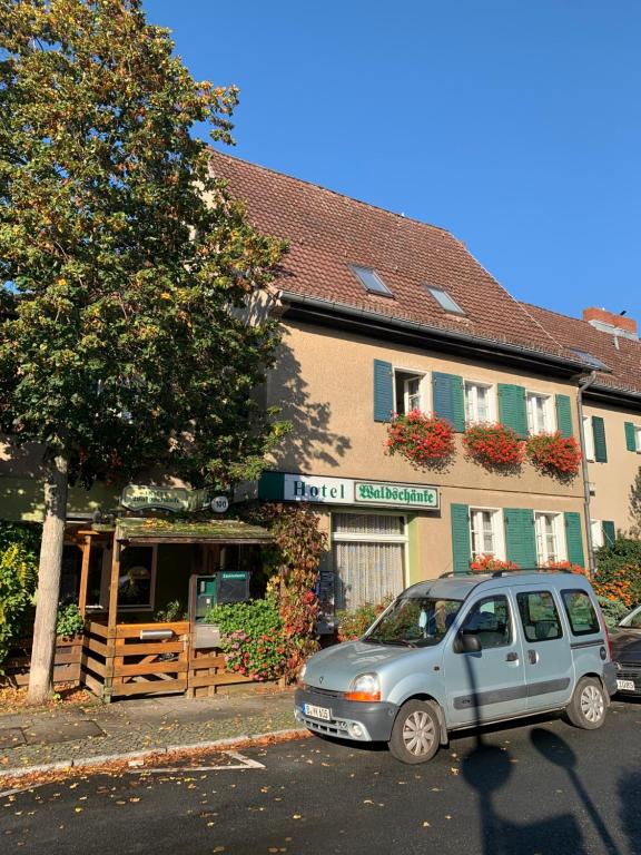 Landhotel Waldschänke 100 Fichtenweg, 13587 Berlin