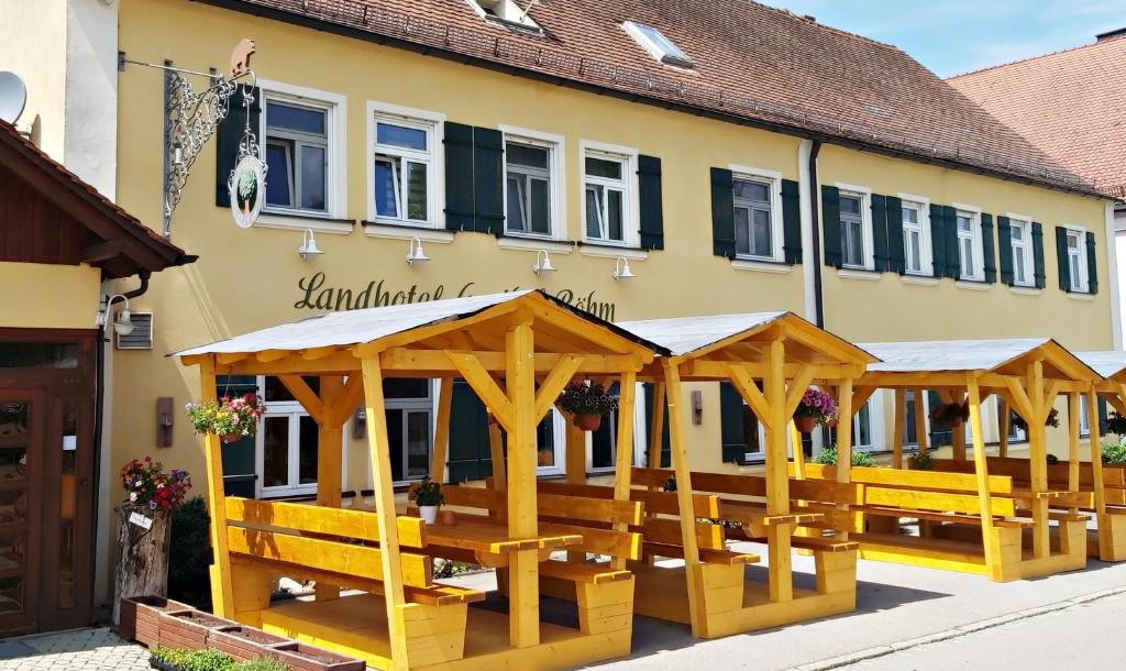 Landhotel zum Böhm Schwabacher Str. 1-3 (Rothaurauch), 91154 Roth