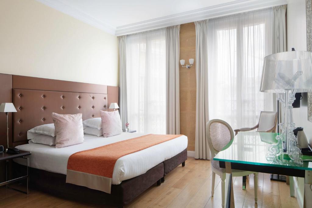 Hôtel Le 123 Elysees - Astotel 123 Rue Du Faubourg Saint Honoré 75008 Paris