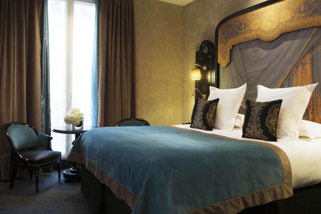 Hôtel Le Belmont Paris 30, Rue de Bassano 75016 Paris