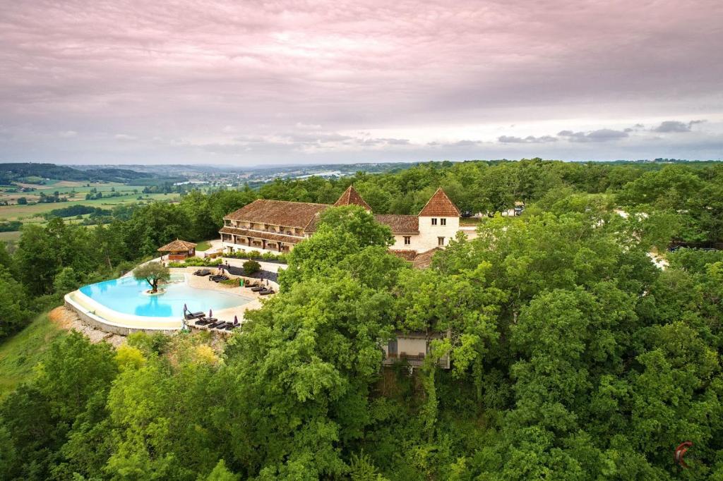 Le Belvédère Hotel et Bien être Montagudet, 82110 Lauzerte