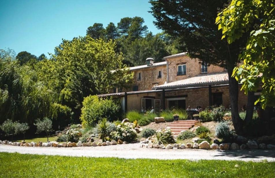 Hôtel Le Clos Pierrepont 56 Route de Draguignan 83131 Montferrat