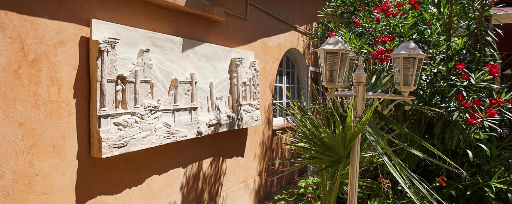 Hôtel Hôtel Le Derby 24, Avenue Germaine, 06800 Cagnes-sur-Mer