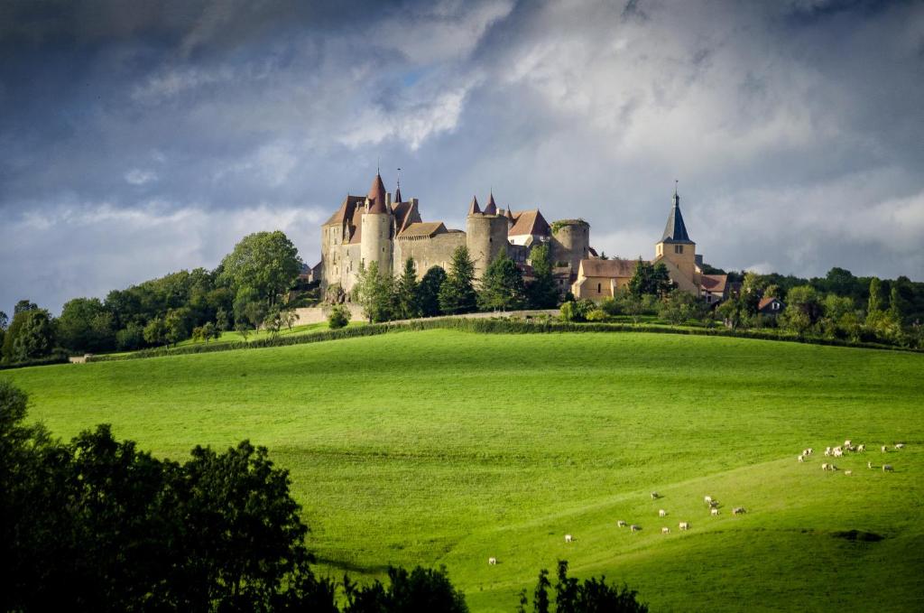 Le Domaine des Prés Verts à Châteauneuf Le Domaine des Prés Verts, Rue de la Porte Huillier, 21320 Châteauneuf