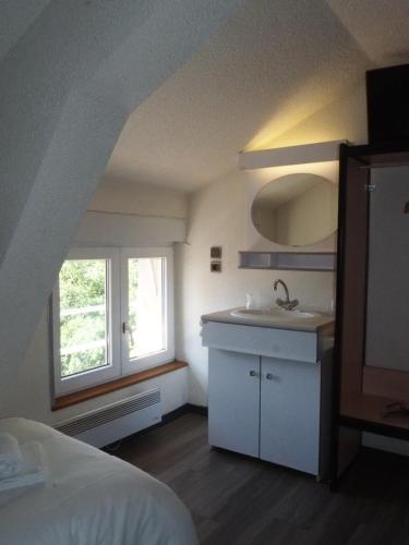 HOTEL LE FOIRAIL Figeac france
