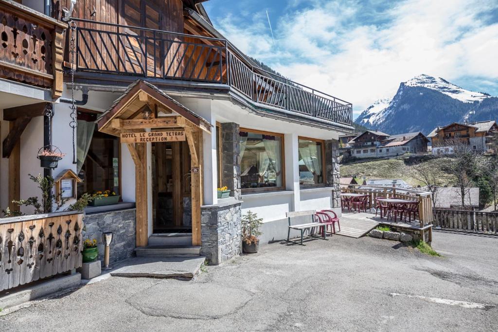 Hôtel Hotel Le Grand Tetras 25, Sentier De La Salle, 74110 Morzine