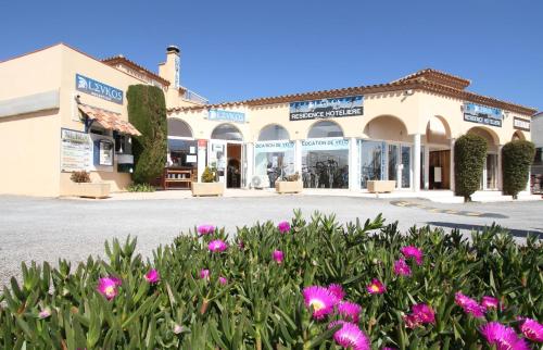 Appart'hôtel Hôtel Le Leukos 151 Avenue Charles de Gaulle Leucate