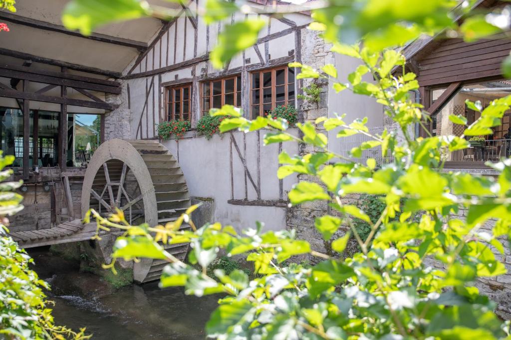 Hôtel Le Moulin Du Landion Hôtel et Spa 5 Rue Saint Léger 10200 Dolancourt