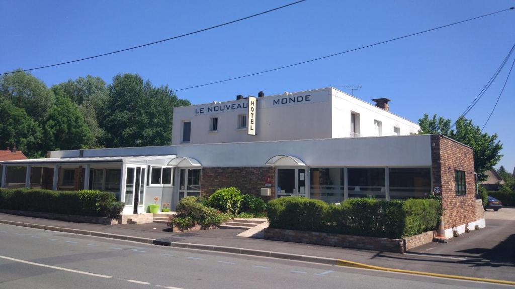 Hôtel Le Nouveau Monde 42 route d'arpajon 91650 Breuillet