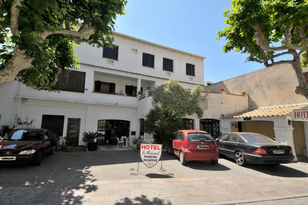 Hôtel Le Preconil 8 Bld Aristide Briand 83120 Sainte-Maxime