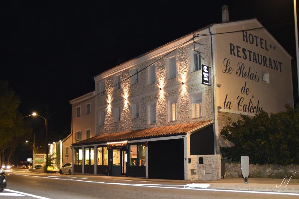 Le Relais de la Calèche 46 Route Nationale 8, 83330 Le Beausset