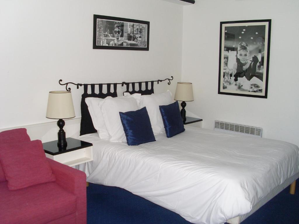 Hôtel Le Relais Des Chartreux Rue De La Cerisaie 91160 Saulx-les-Chartreux