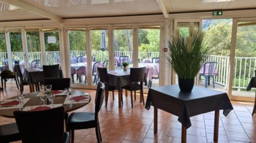 Le Relais Des Lavandins