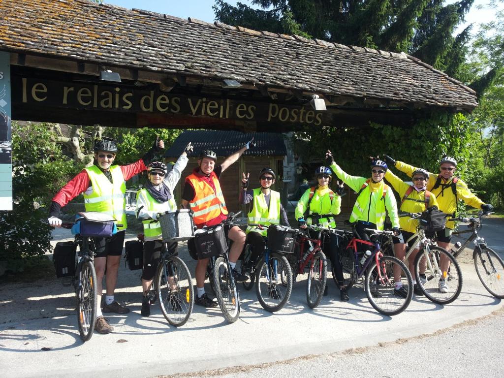 Hôtel Le Relais Des Vieilles Postes 1172 Route Des Nappes 38630 Les Avenières