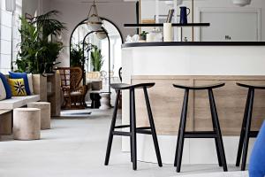 Le Riviera Collection, Signature Collection by Best Western